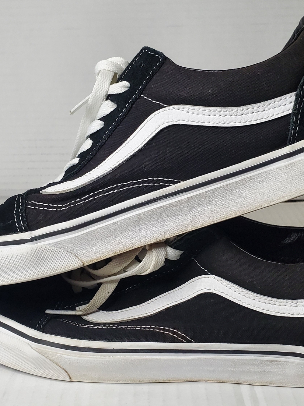 Vans Men’s Black/White Old Skool Lace-Up Skate Shoes 10.5 - Picture 5 of 9